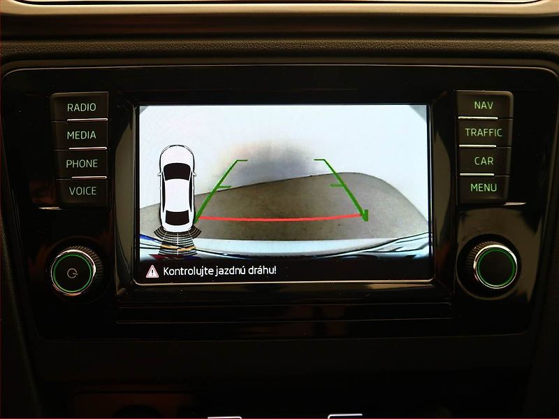 Škoda Rapid (2017) Style 1.0 TSI, Serv.kniha - fotka 16 z 16