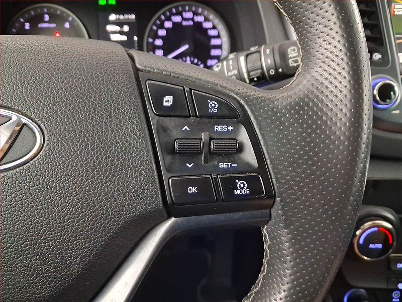 Hyundai Tucson (2019) 2.0 CRDi, 4X4, ČR,1.maj - fotka 17 z 20