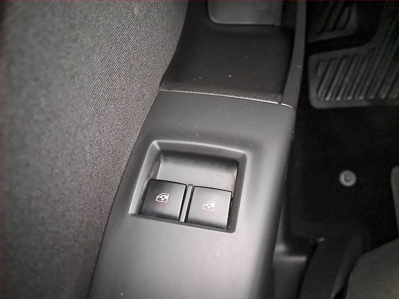 Opel Meriva (2013) 1.4 i - fotka 15 z 15