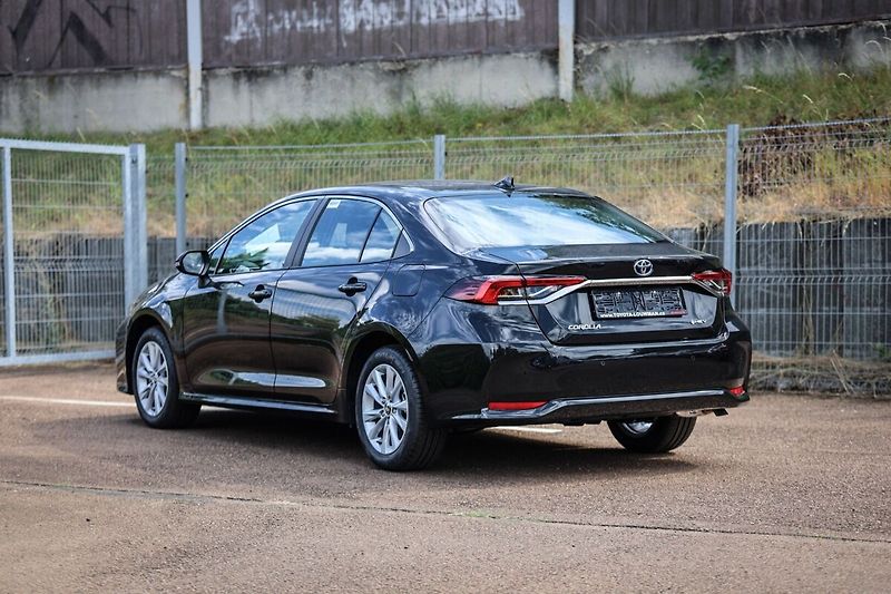 Toyota Corolla SD Comfort Tech dodání konec r - fotka 7 z 25