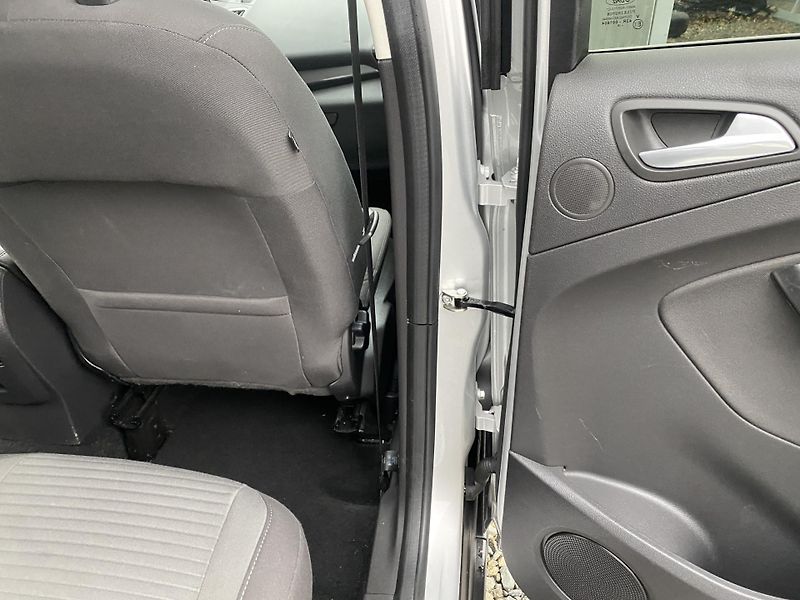 Ford C-MAX 1.5TDC-i 120PS NEW MODEL NAVI! - fotka 119 z 155