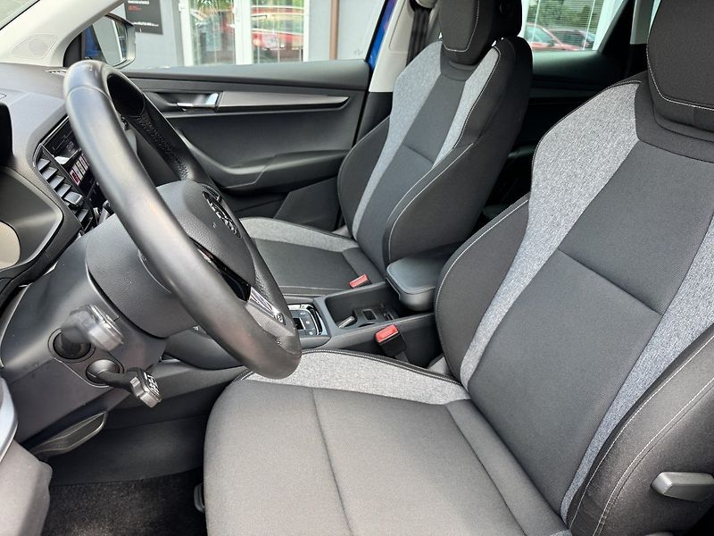 Škoda Karoq (2020) 1.5TSi LED Navi Kamera Tažné Z - fotka 26 z 47