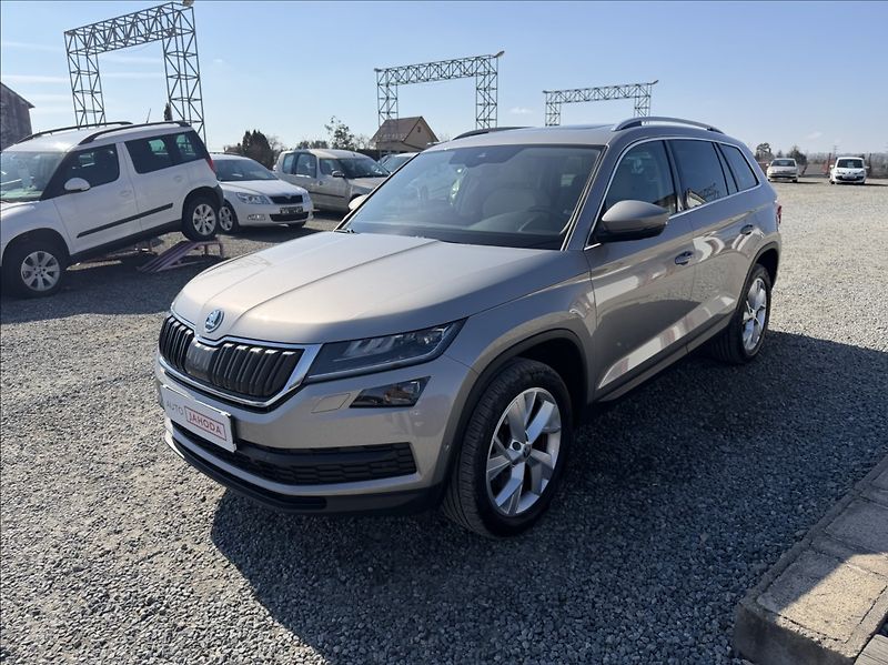 Škoda Kodiaq 2,0 TDI Style+, DSG,4x4,servis - fotka 3 z 44