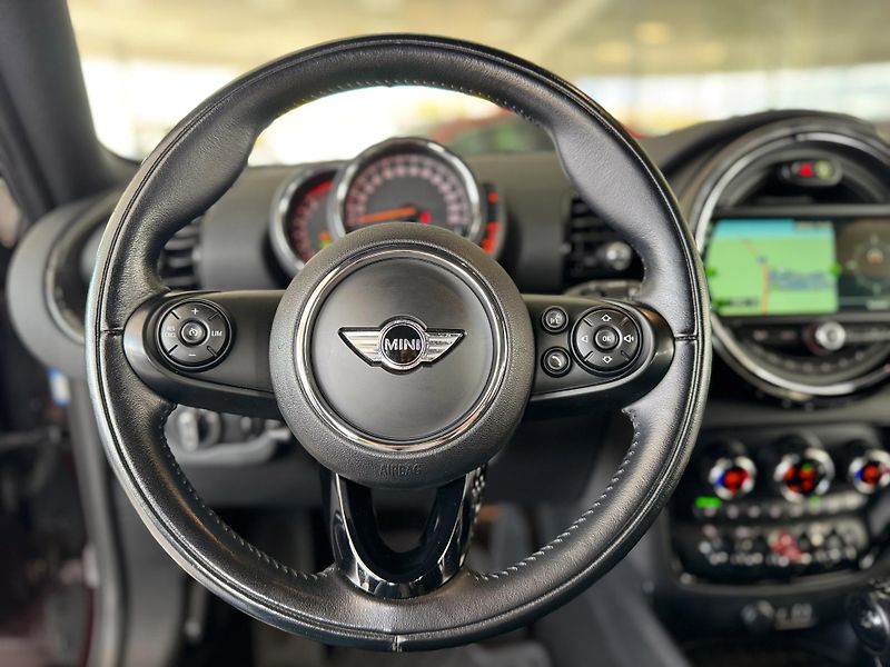Mini Clubman S ALL4*141kW*LED*Navi*KeyLess - fotka 10 z 33
