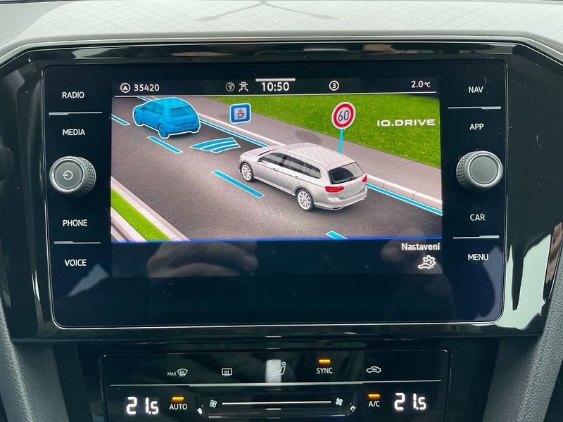 Volkswagen Passat (2021) Com. Style Business DSG! Navi! - fotka 33 z 40