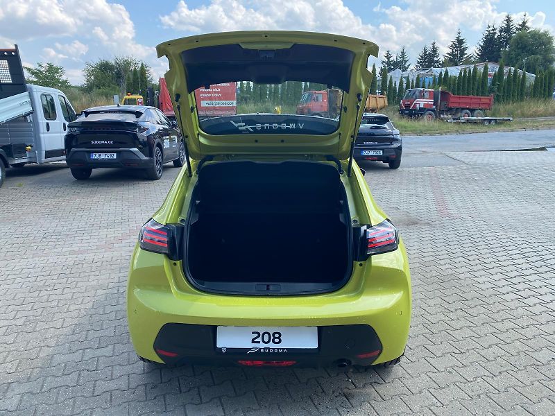 Peugeot 208 (2026) STYLE Turbo 100 MAN6  - fotka 8 z 27