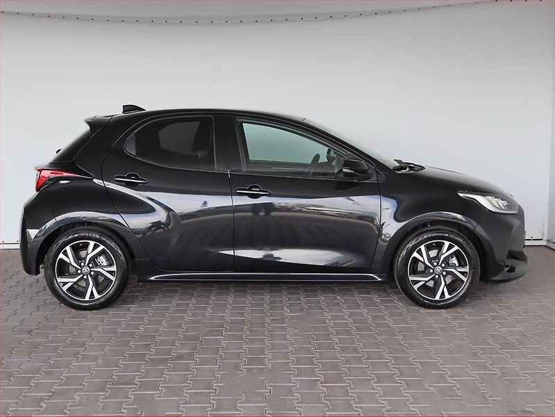 Toyota Yaris (2025) Style 1.5 VVT-i Hybrid - fotka 6 z 26