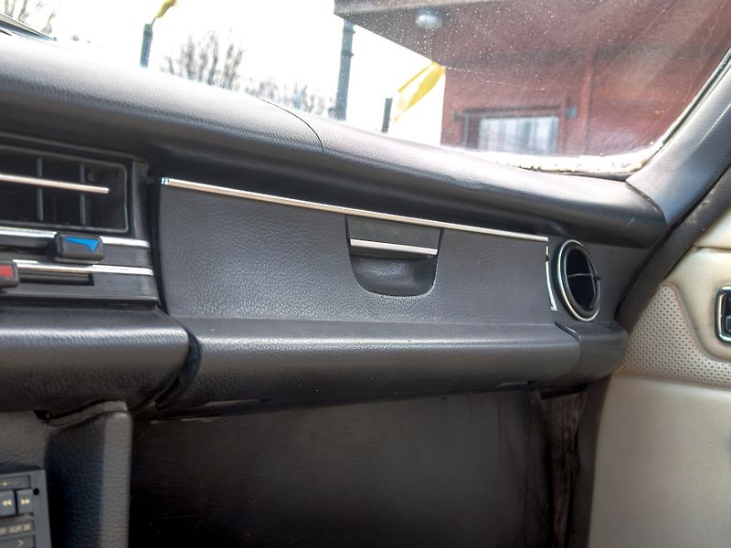 Mercedes-Benz Třídy E (1978) 240D W115 1978 - ŠPANĚL - fotka 15 z 21