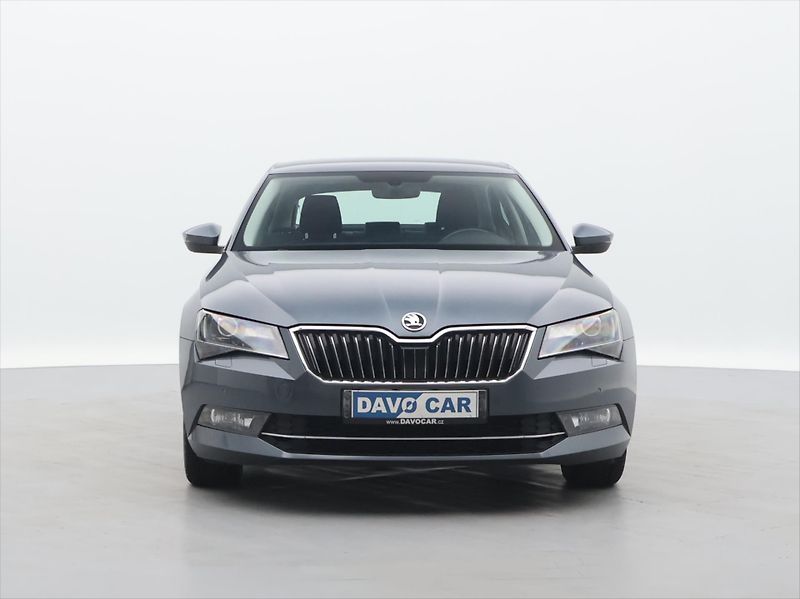 Škoda Superb 2,0 TDI 110kW Ambition DPH CZ - fotka 2 z 26