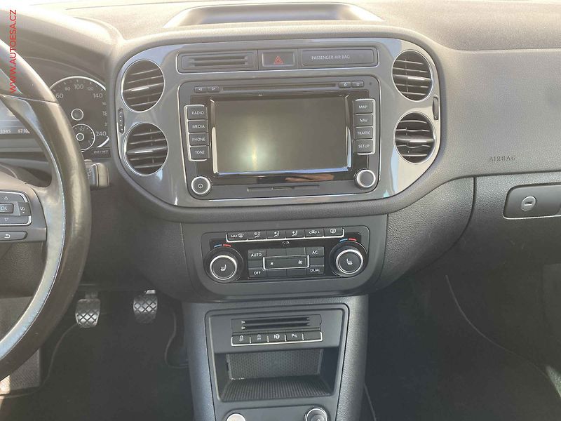 Volkswagen Tiguan (2012) 2.0 TDi, Bixen, TZ, navi - fotka 12 z 18