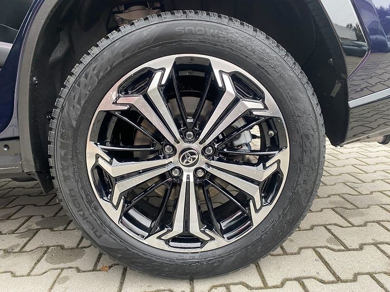 Toyota RAV4 2.5 Plug-in 185 Selection - fotka 12 z 23