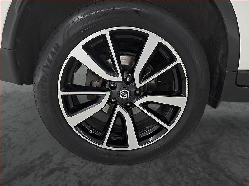 Nissan X-Trail (2018) 2.0 dCi, 4X4, Automat - fotka 15 z 19