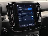 Volvo XC40 (2026) B3 AUT DARK PLUS - náhled 52