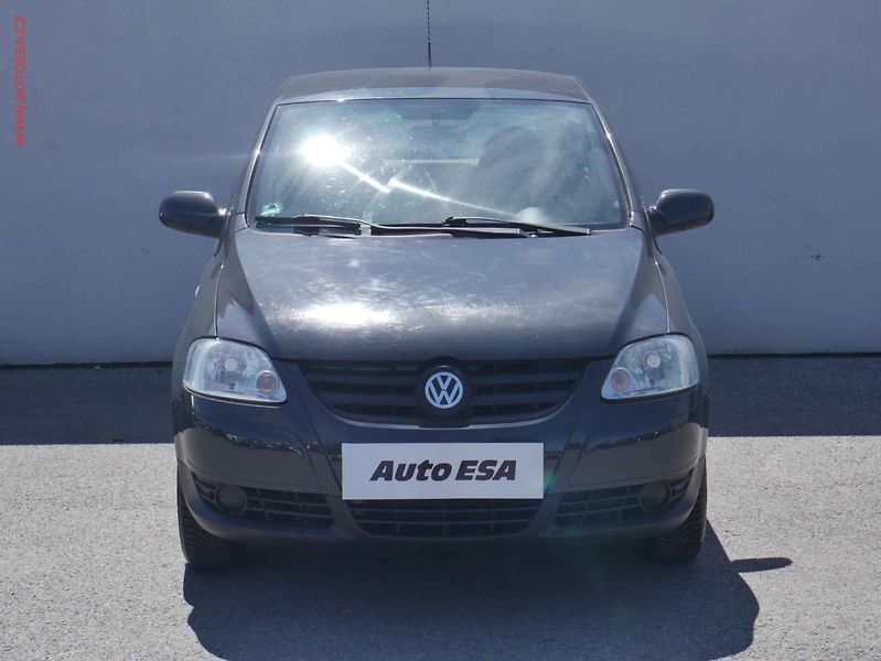 Volkswagen Fox (2008) 1.2i, Klima - fotka 2 z 13