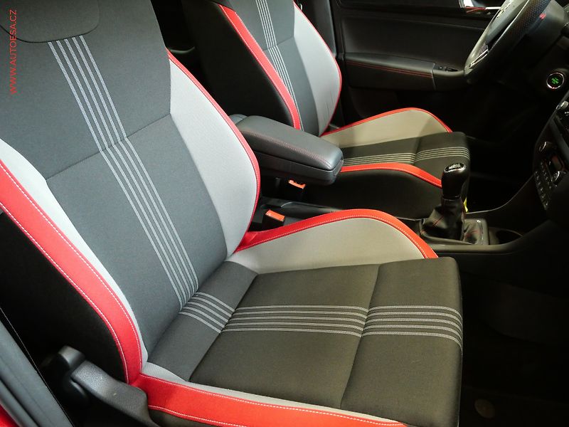 Škoda Rapid (2018) 1.0TSi, 1.maj,ČR, Xenon - fotka 11 z 24