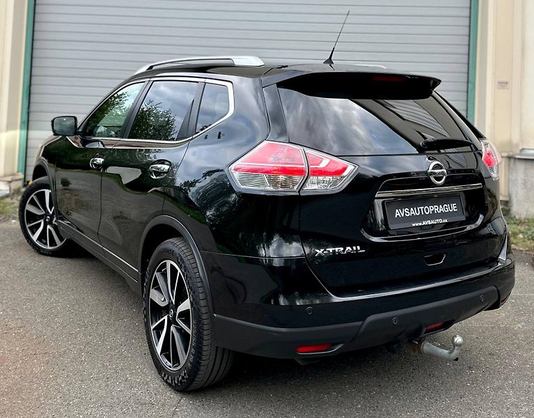 Nissan X-Trail (2014) 1.6 AT 2014 TEKNA 360 7 MIST - fotka 6 z 30