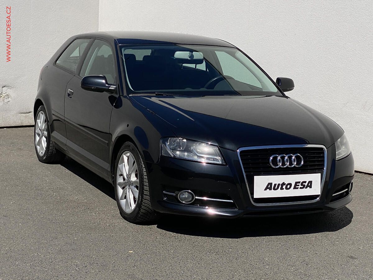 Audi A3 1.4 TFSi, AC, tempo, park