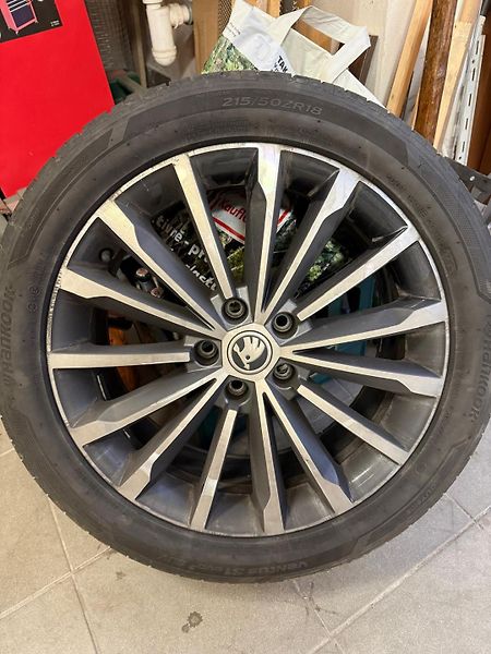 Škoda Karoq (2020) 1,6 TDI STYLE - fotka 14 z 14