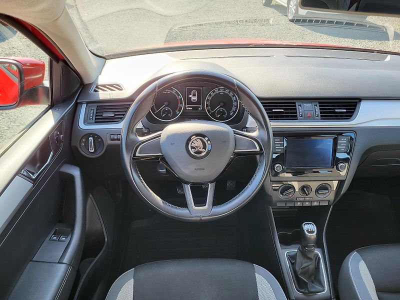 Škoda Rapid 1.0 TSI 81kW AMBITION *ČR - fotka 9 z 43