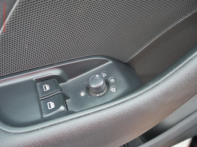 Audi A3 (2013) 1.4TSi, AC, temp - fotka 13 z 21
