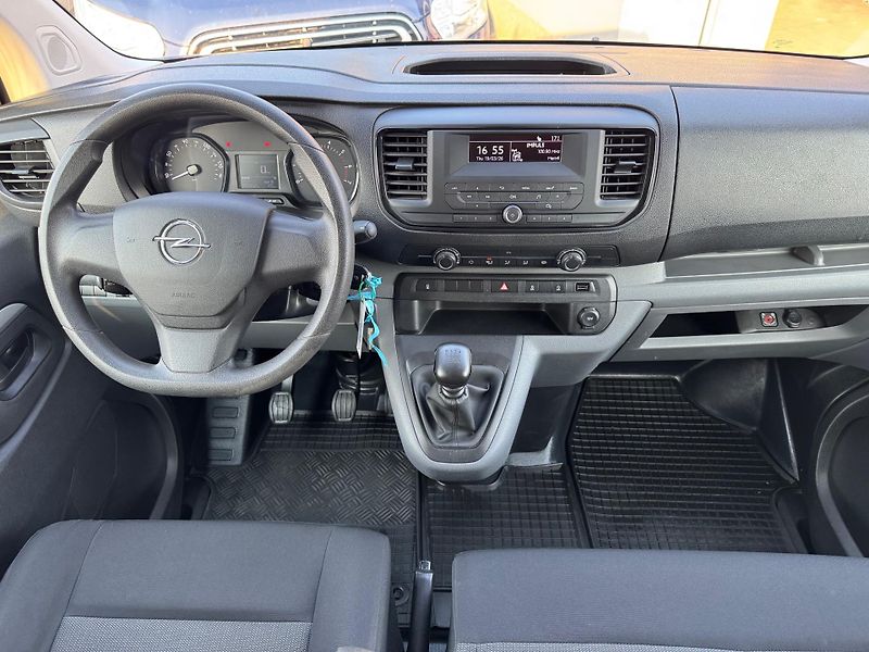 Opel Vivaro (2021) 2.0 CDTI 110 KW - CZ - 6 Míst - fotka 11 z 24