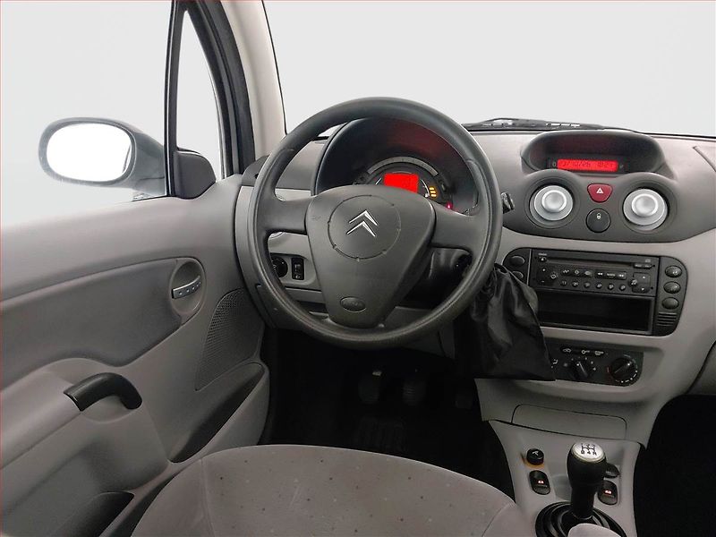 Citroën C3 (2003) 1.4 HDi, nová STK, Tažné - fotka 7 z 15