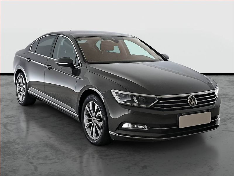 Volkswagen Passat (2017) Highline 1.8 TSI, Automat - fotografie inzerátu