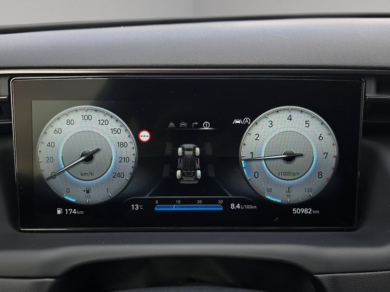 Hyundai Tucson (2022) N-Line 1.6 T-GDi 4x4 110kW, Se - fotka 17 z 25