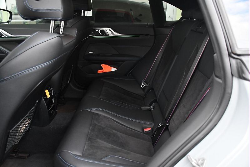 BMW i4 M50 LASER H/K 1M K360° ZÁRUKA - fotka 24 z 47