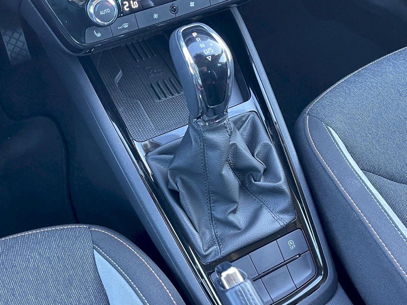 Škoda Scala (2024) Top Selection 1.0 TSI 85kW DSG - fotka 12 z 33