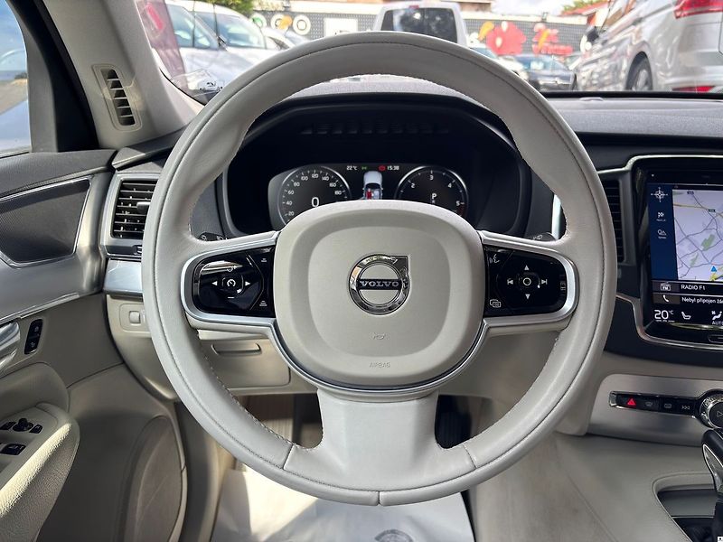 Volvo XC90 D5/2019/MOMENTUM.DPH.ZÁRUKA 12 - fotka 31 z 58