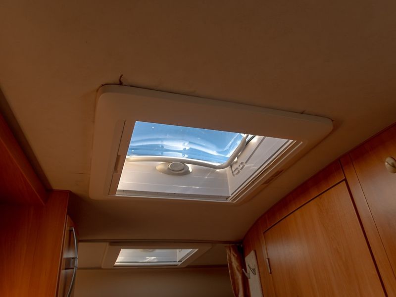Hymer (2009) 2.3JTD 96KW - fotka 61 z 78