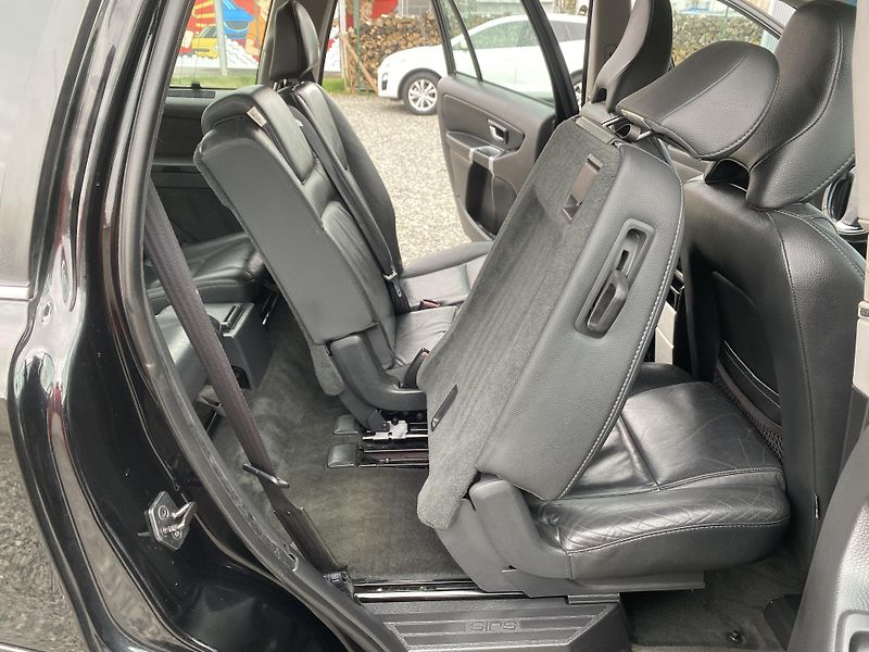 Volvo XC90 2.5TDi D5 200PS 7M 196000KM 1A - fotka 125 z 161