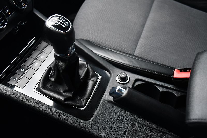 Škoda Octavia 2.0TDi STYLE VIRTUAL ACC ČR - fotka 34 z 54