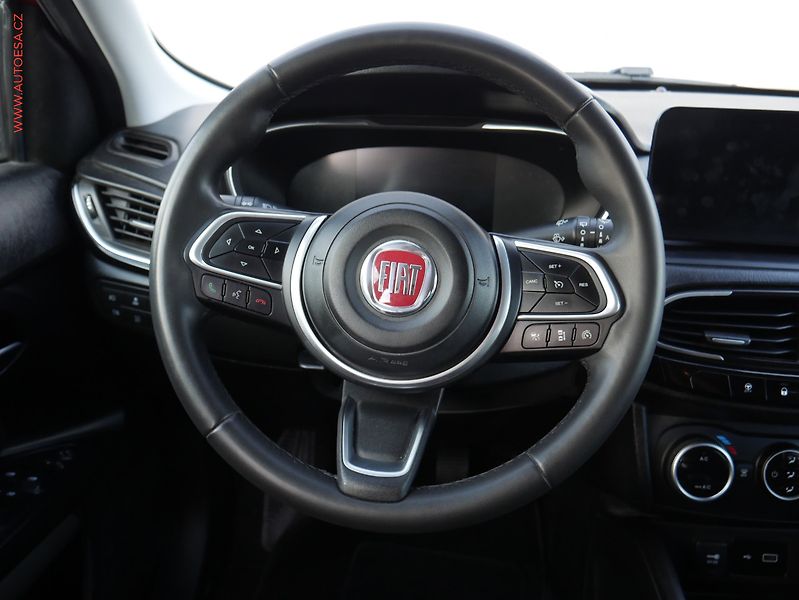 Fiat Tipo (2022) 1.0 GSE, Cross, LED - fotka 14 z 16