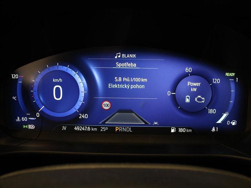 Ford Kuga 2,5 Hybrid 140kW ST-line X ČR - fotka 27 z 27