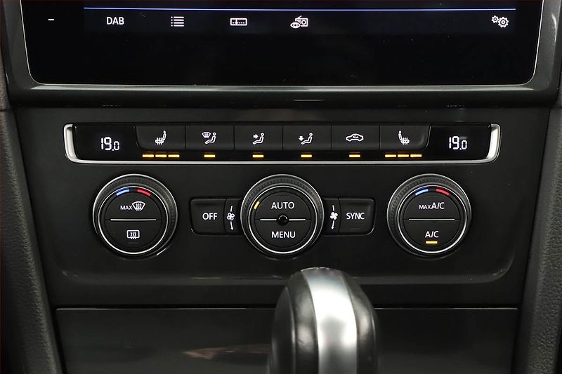 Renault Grand Scénic (2013) 1.6 dCi, Navi, Tempomat - fotka 15 z 19