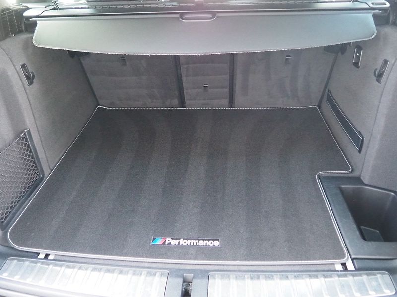 BMW X3 (2013) 2.0D xDrive, AT - fotka 13 z 35