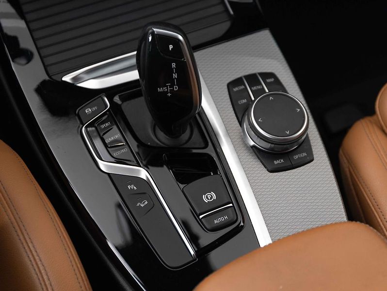BMW X3 xDrive30d - fotka 15 z 22