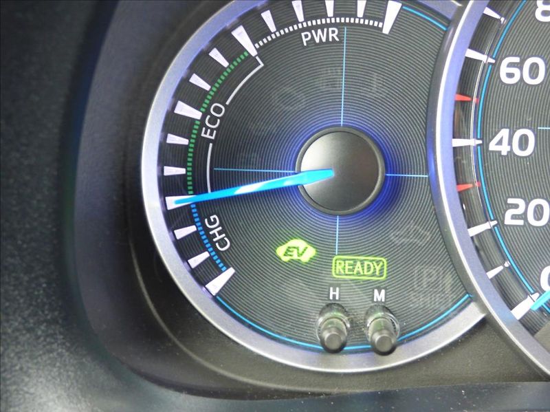 Toyota Yaris 1,5 Hybrid, Digi Klima, servis - fotka 24 z 60