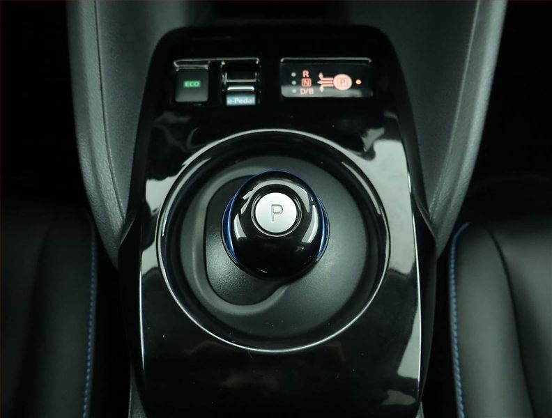 Nissan Leaf (2019) 40 kWh, SoH 88%, Automat - fotka 13 z 18