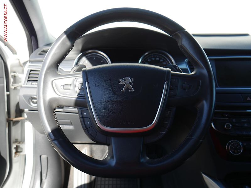 Peugeot 508 (2011) 2.2 HDi, ČR, GT, AT, bixen - fotka 18 z 21