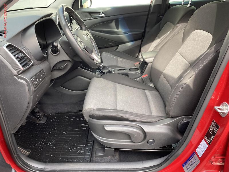 Hyundai Tucson (2020) 1.6 CRDi HTRAC, ČR - fotka 9 z 19