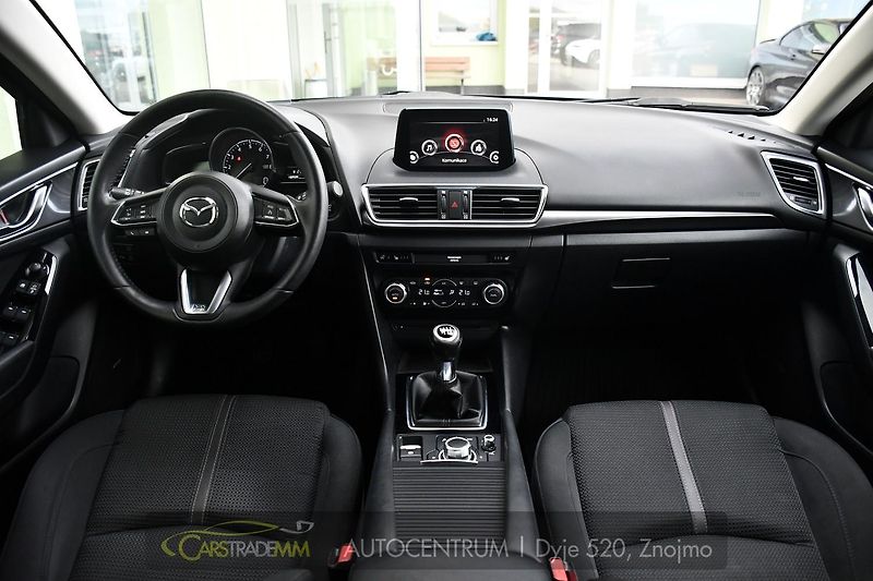 Mazda 3 2.0i G120 REVOLUTION HUD BOSE - fotka 21 z 52