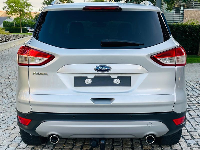 Ford Kuga 2.0TDCi MANUÁL TAŽNÉ SERVISKA - fotka 15 z 51