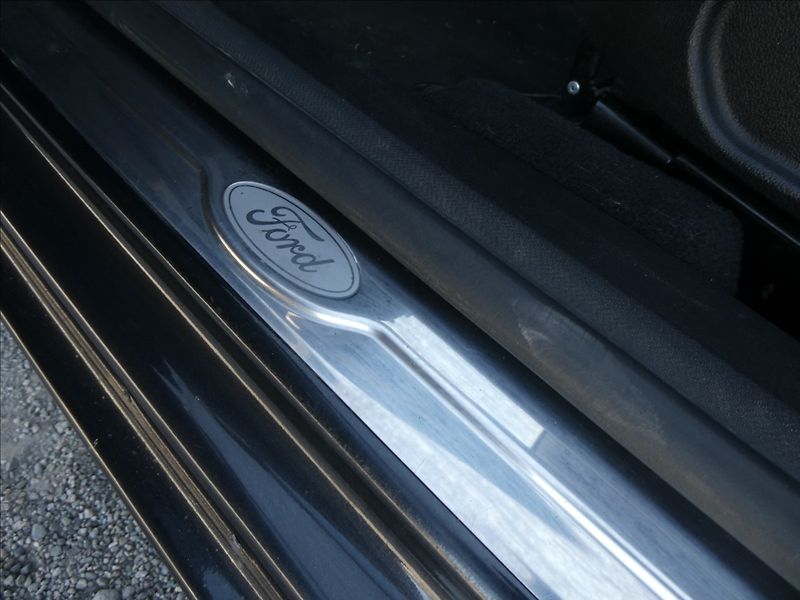 Ford Mondeo 2,2 TDCi NAVI, závěs, TITANIUM - fotka 30 z 39