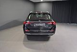 Mercedes-Benz Třídy E 220d 4M Avantgarde 360 Pano Ta - náhled 4