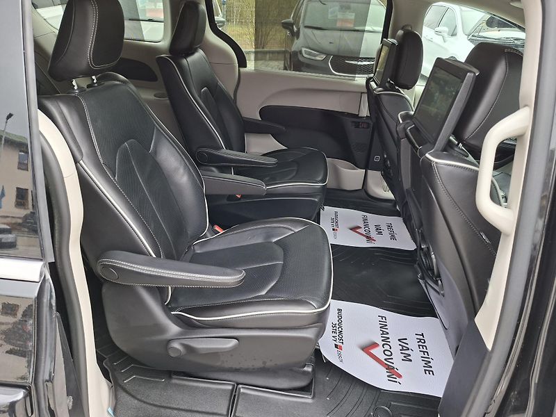 Chrysler Pacifica (2021) 3,6 LIMITED,HYBRYD, REZERVACE  - fotka 12 z 38