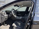 Mercedes-Benz Třídy C C 220d 4M AMG - náhled 13