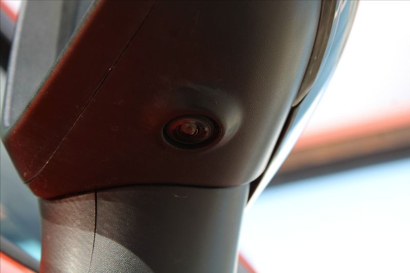 Nissan Micra 0,9 IG-T  ČR,1.MAJ,N-CONNECTA - fotka 27 z 32